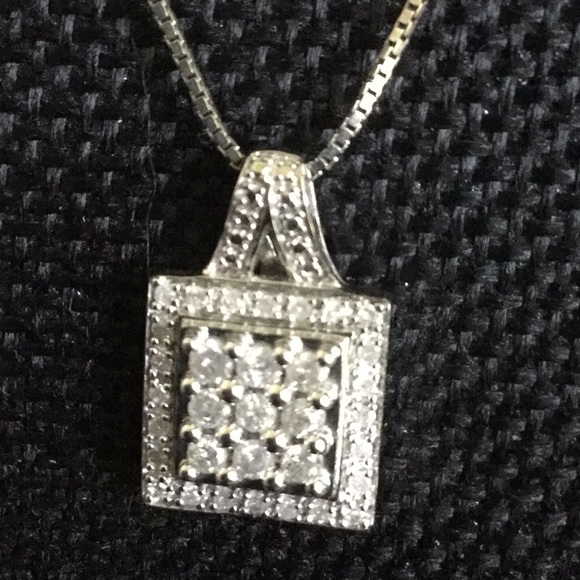 Ross¥Simons Jewelry - 18”14KSolid WhiteGold Necklace W/1/2”x 1/2”Pendant